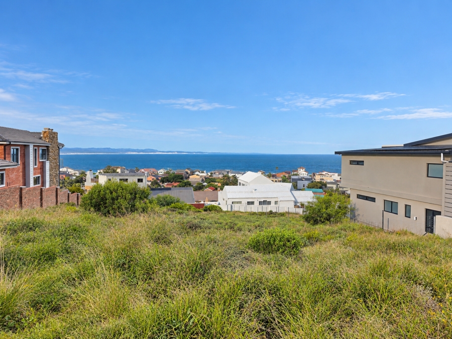 0 Bedroom Property for Sale in Wavecrest Eastern Cape